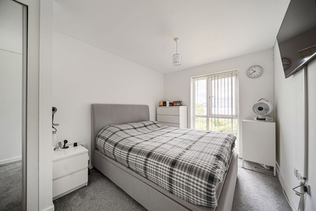 Additional image 12 of 2 bed flat for saleHackney House, Clydesdale Way DA17