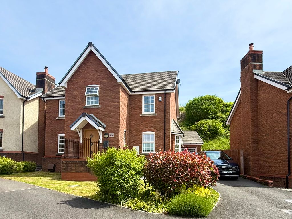 4 bed detached house for saleTan Y Bryn Gardens, Llwydcoed, Aberdar, Rhondda Cynon Taf CF44