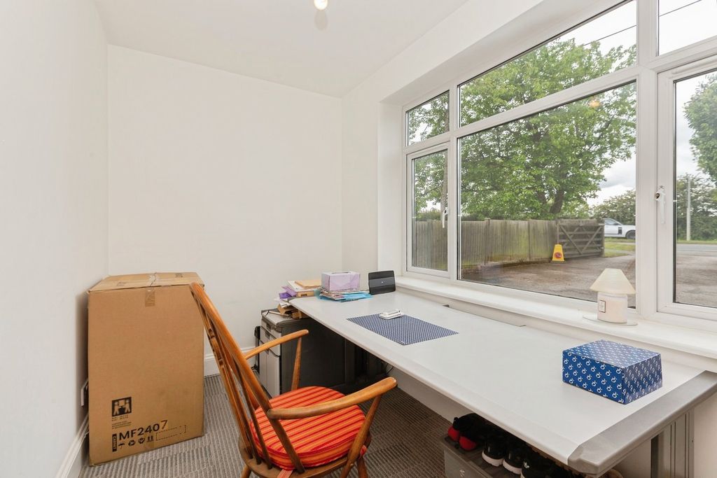 Additional image 20 of 4 bed detached house for saleWendover Road, Weston Turville, Aylesbury HP22