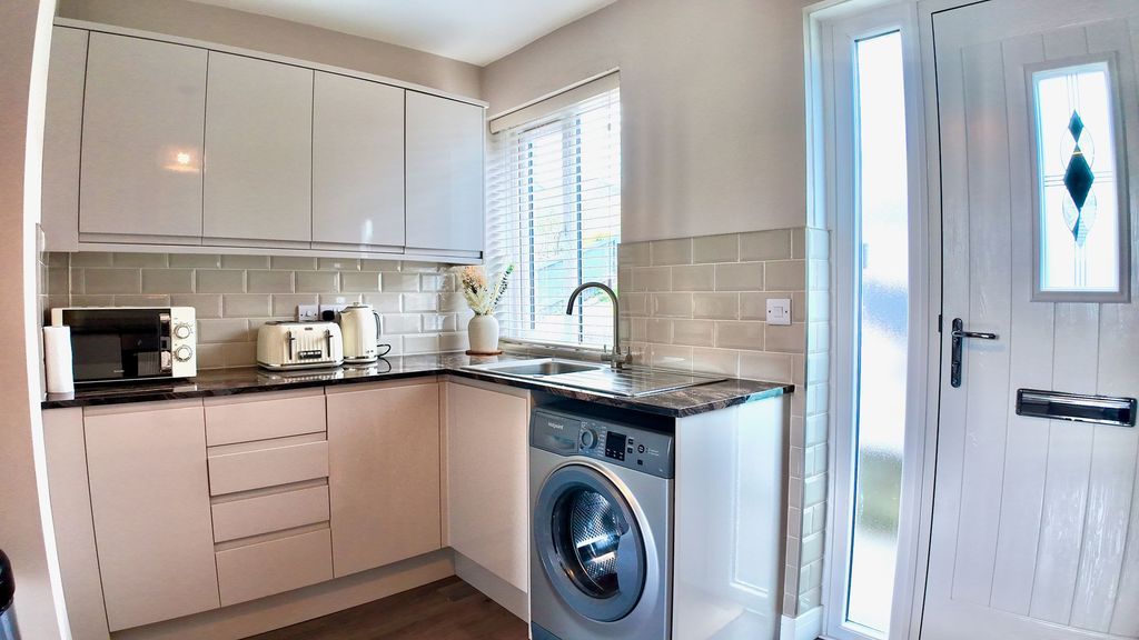 Additional image 3 of 3 bed semi-detached house for saleBronawelon Terrace, Crumlin NP11