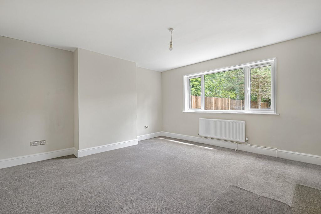 Additional image 8 of 2 bed maisonette for saleMurchison Avenue, Bexley DA5