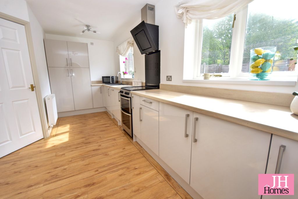 Additional image 9 of 4 bed detached house for saleRiverside Gardens, Barrow-In-Furness, Cumbria LA13