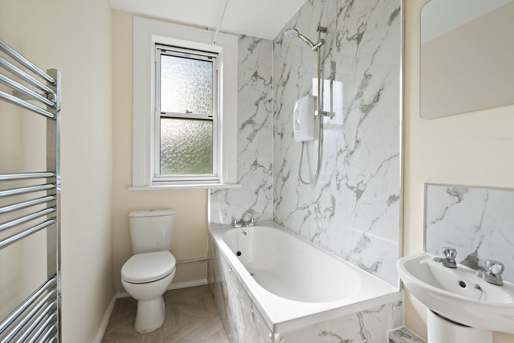 Additional image 16 of 2 bed flat for saleNewtoft Street, Edinburgh EH17