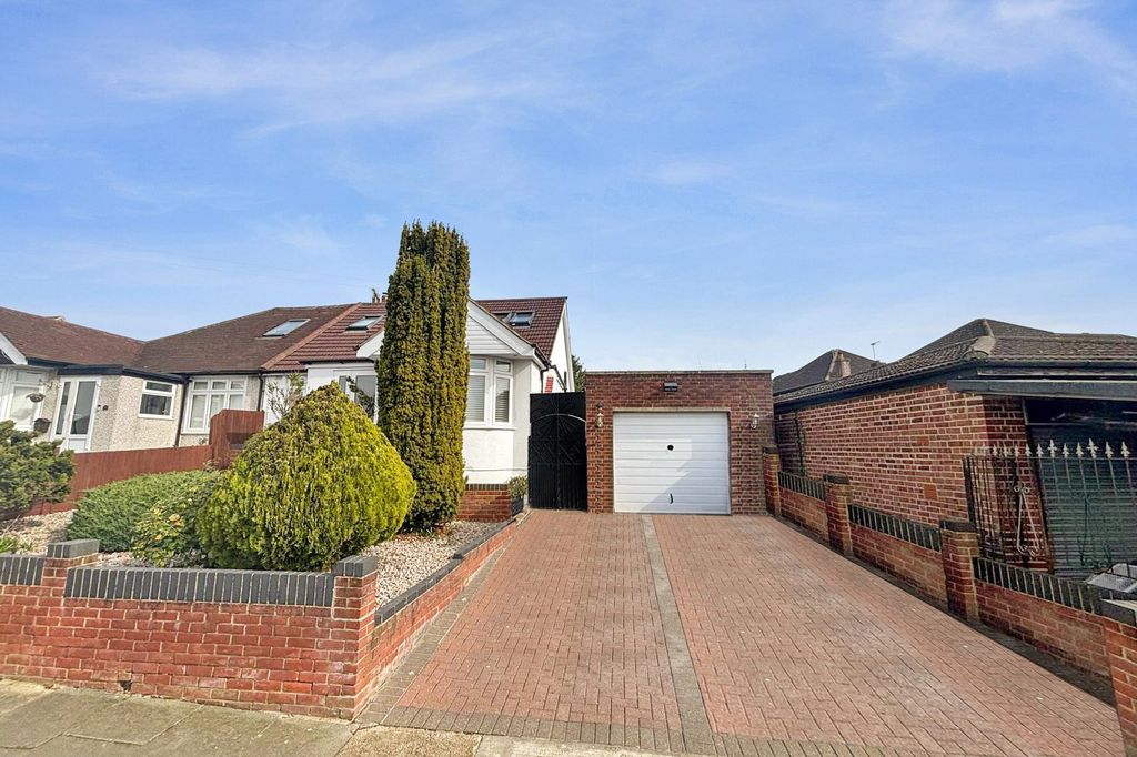Additional image 21 of 4 bed bungalow for saleSelborne Avenue, Bexley, Kent DA5