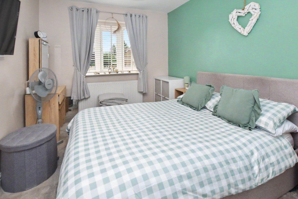 Additional image 5 of 2 bed flat for saleChestnut Gardens, Leeds, West Yorkshire LS12