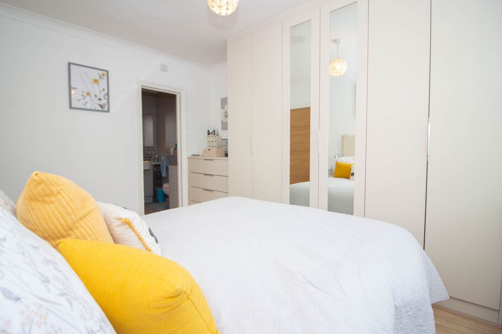 Additional image 11 of 3 bed semi-detached bungalow for saleHarrow Way, Carpenders Park, Watford WD19