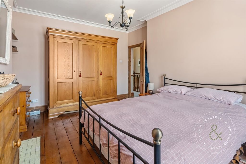 Additional image 17 of 4 bed terraced house for salePen Y Bryn Road, Heath, Cardiff CF14