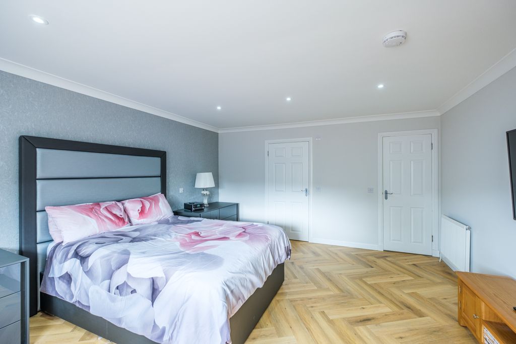 Additional image 13 of 4 bed semi-detached house for saleAppian Place, Motherwell ML1