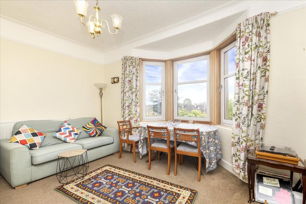 Additional image 3 of 3 bed flat for sale13 Park Crescent, Edinburgh EH16
