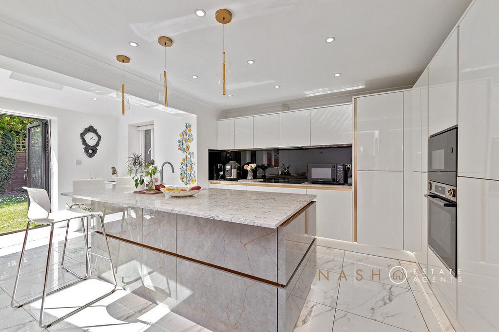 Additional image 11 of 4 bed detached house for saleMelrose Drive, Elstow MK42