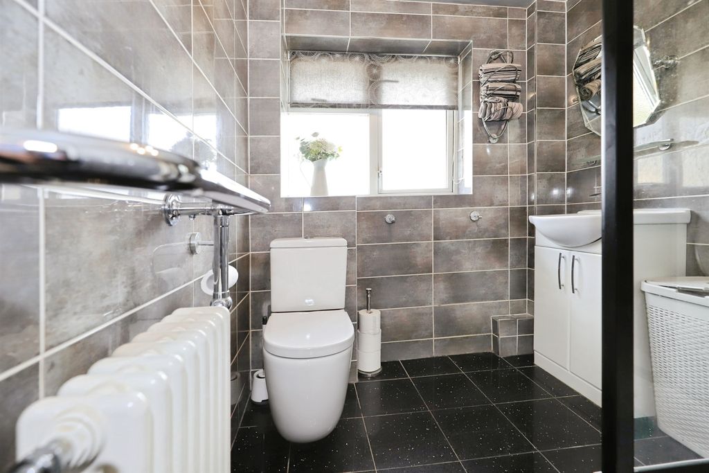 Additional image 10 of 3 bed link detached house for saleConiston Way, Bewdley DY12