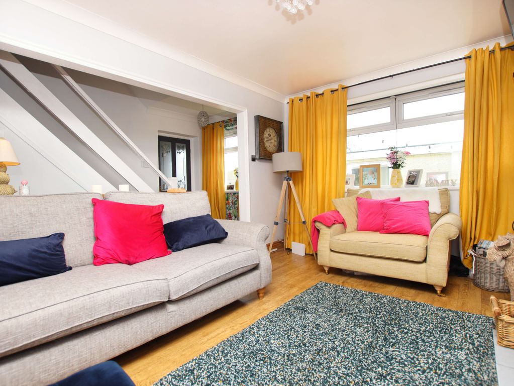 Additional image 4 of 4 bed semi-detached house for saleSt. Annes Gardens, Maesycwmmer CF82