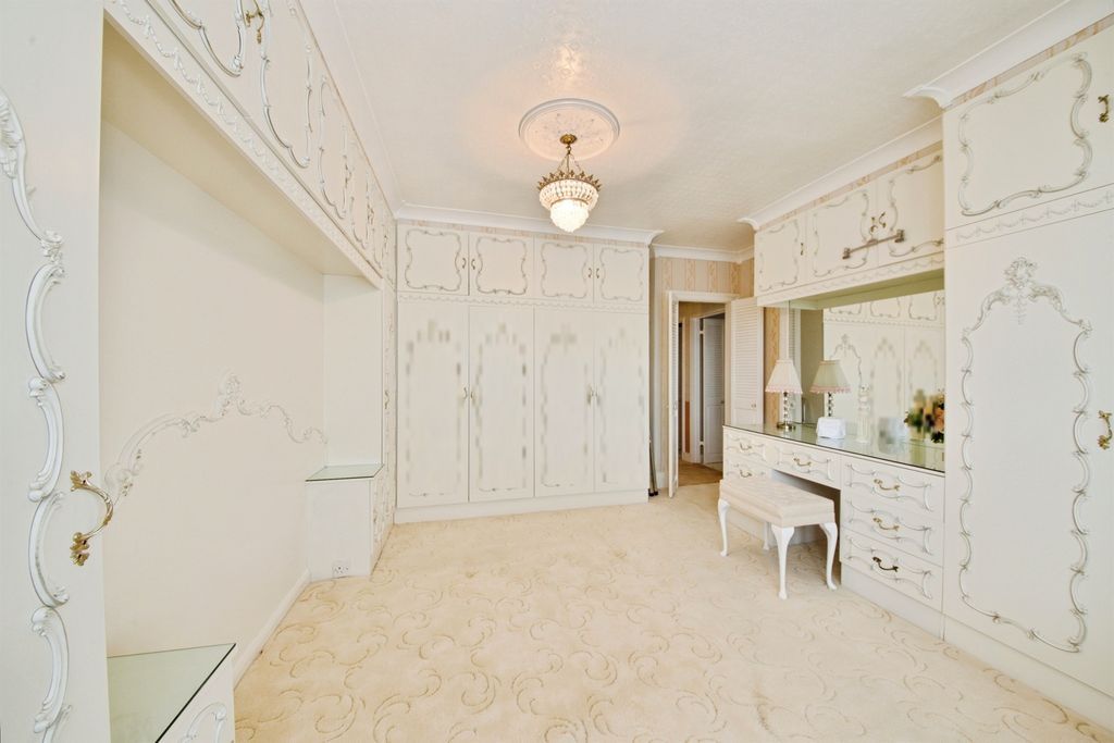 Additional image 10 of 3 bed end terrace house for saleWoodbridge Road, Barking IG11