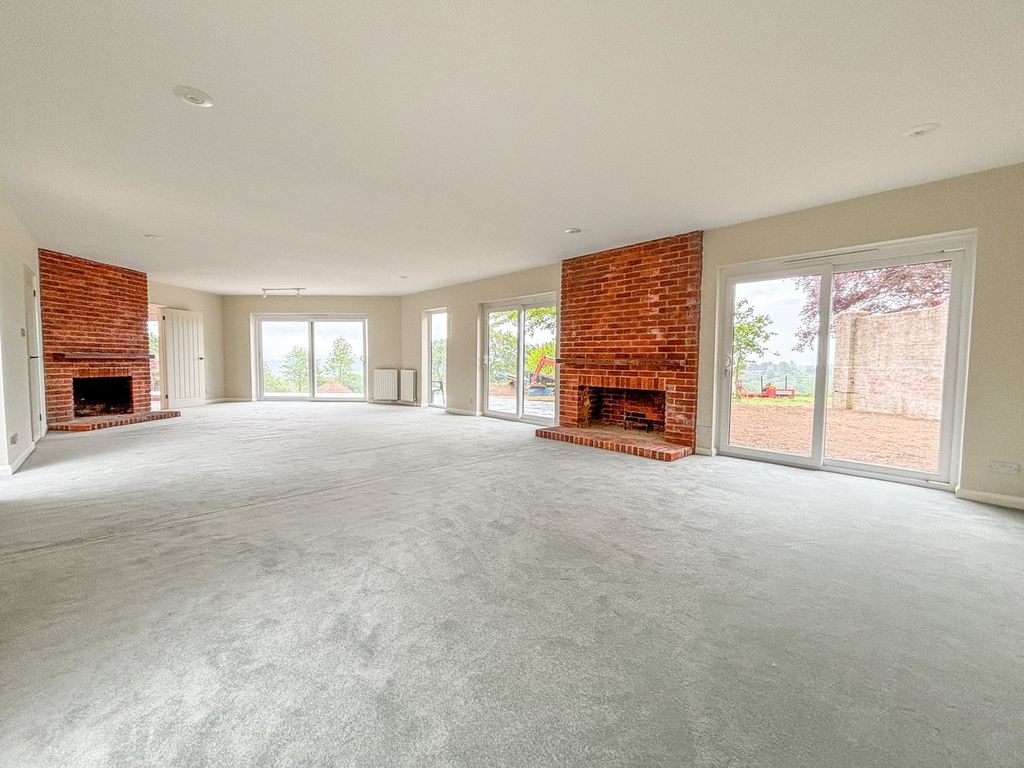 Additional image 2 of 4 bed detached bungalow for saleCaldbec Hill, Battle TN33