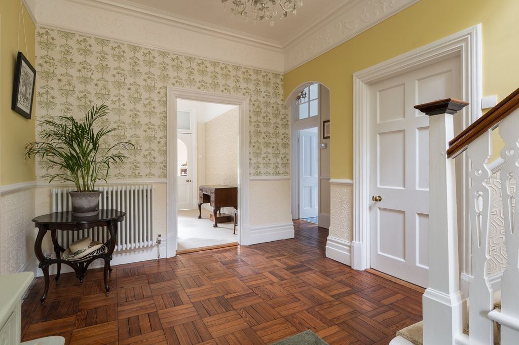 Additional image 4 of 7 bed detached house for saleKimbolton Road, Bedford MK40