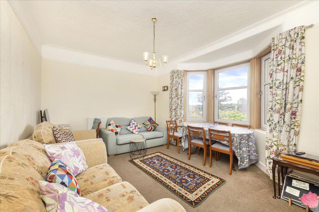 Additional image 2 of 3 bed flat for sale13 Park Crescent, Edinburgh EH16