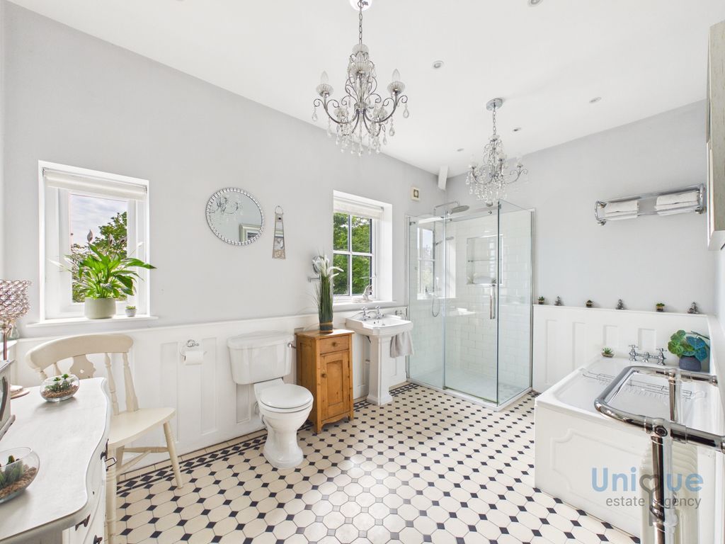 Additional image 20 of 5 bed semi-detached house for saleHeadroomgate Road, Lytham St. Annes FY8