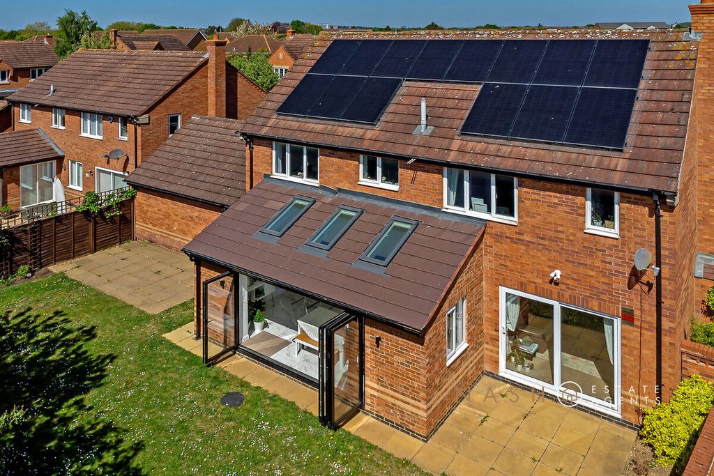 Additional image 2 of 4 bed detached house for saleMelrose Drive, Elstow MK42