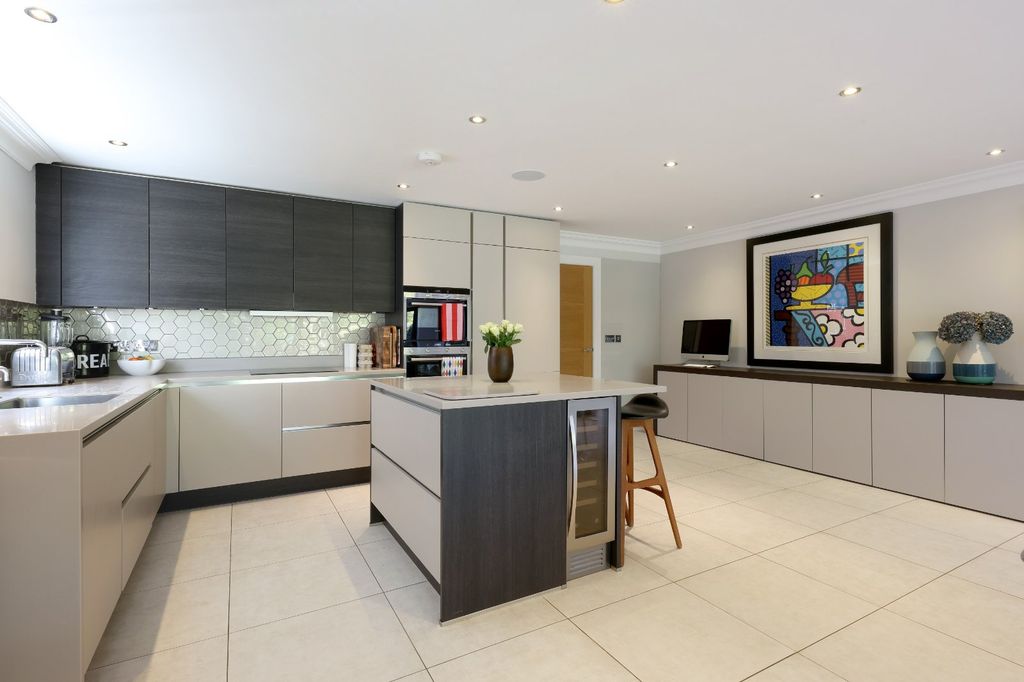 Additional image 7 of 4 bed semi-detached house for saleWattleton Road, Beaconsfield, Buckinghamshire HP9