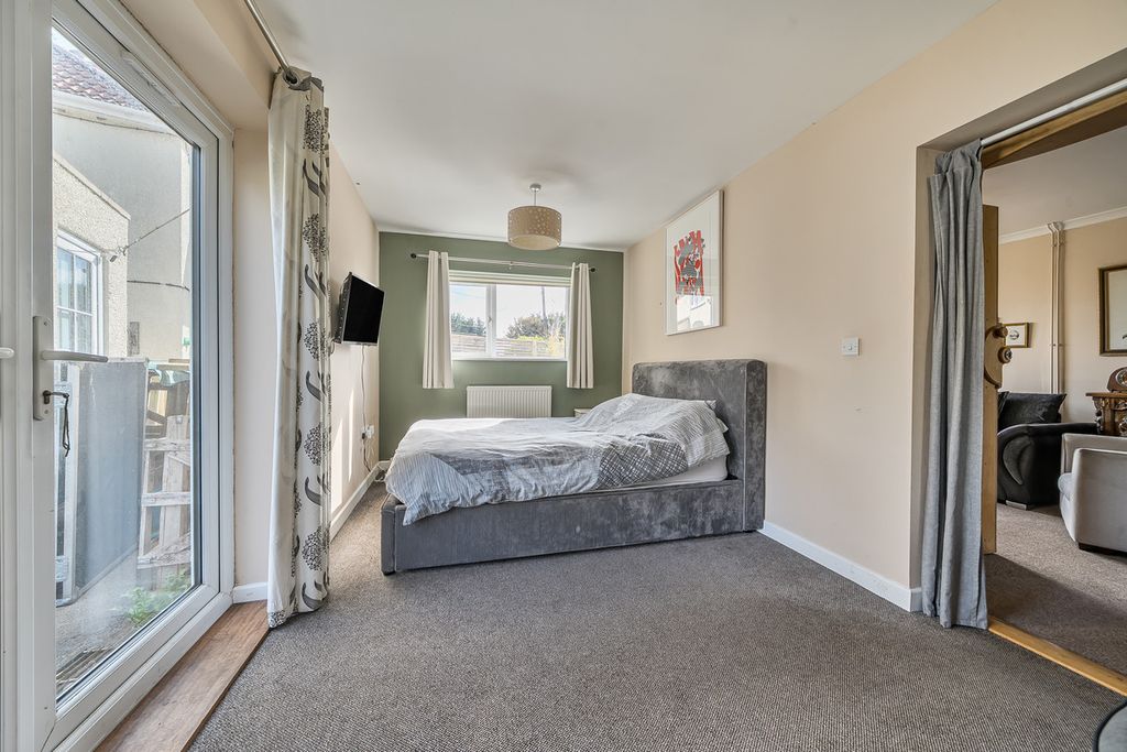 Additional image 15 of 4 bed detached house for saleBig Tree Close, Axbridge BS26