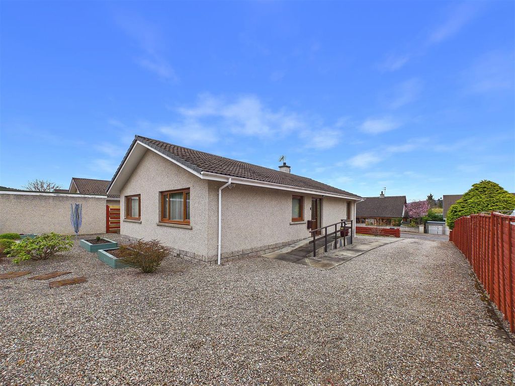 Additional image 16 of 3 bed detached bungalow for sale32 Strathspey Drive, Grantown On Spey PH26