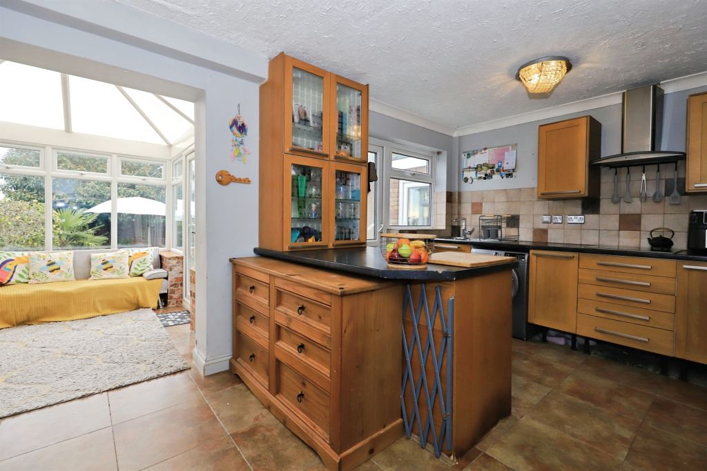 Additional image 5 of 3 bed link detached house for saleConiston Way, Bewdley DY12