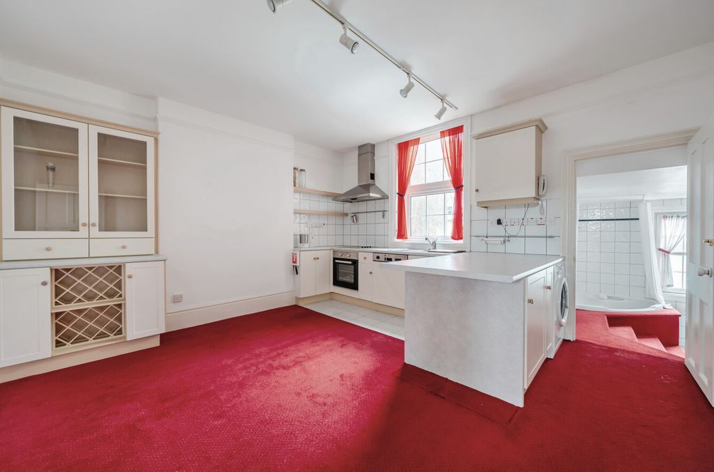 Additional image 11 of 1 bed flat for saleSouth Embankment, Dartmouth, Devon TQ6