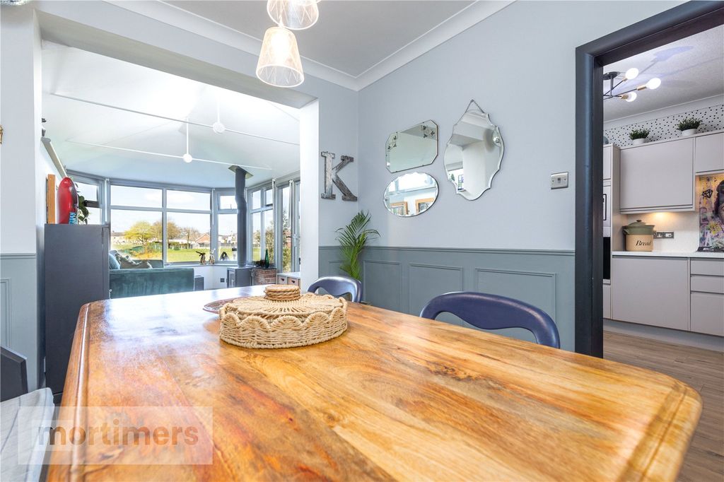 Additional image 8 of 3 bed semi-detached house for saleKingsway, Church, Accrington, Lancashire BB5
