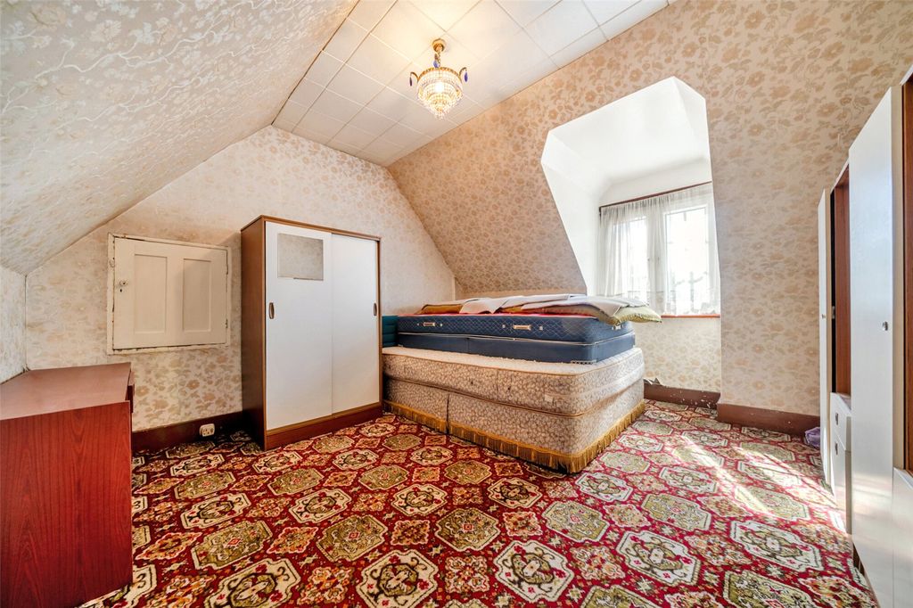 Additional image 14 of 7 bed detached house for saleBroomfield Road, Bexleyheath DA6