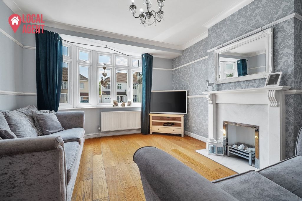 Additional image 4 of 5 bed semi-detached house for saleLansdowne Avenue, Bexleyheath DA7