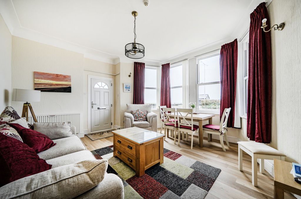 Additional image 2 of 2 bed flat for saleTrem Enlli, Tywyn, Gwynedd LL36