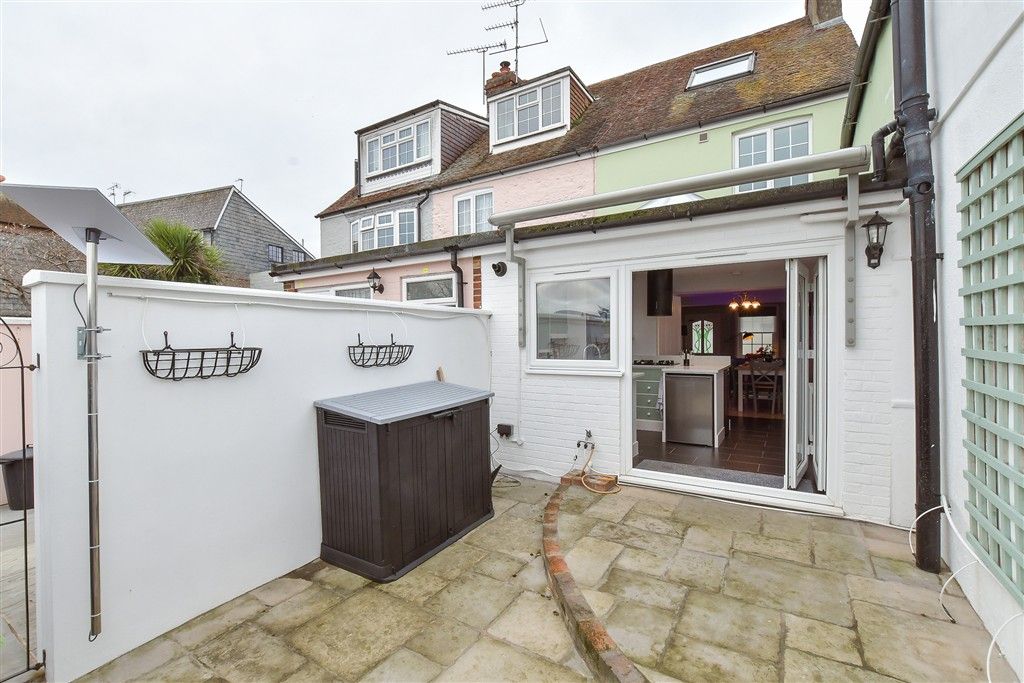 Additional image 18 of 2 bed terraced house for saleRiver Road, Arundel, West Sussex BN18