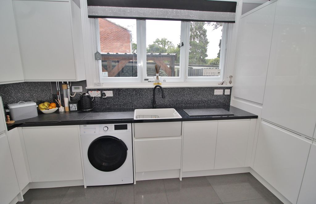 Additional image 14 of 4 bed semi-detached house for saleWraysbury House, Long Copse Lane, Emsworth PO10