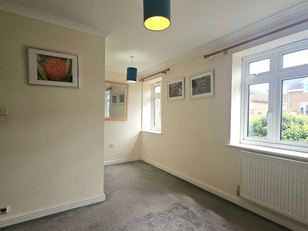 Additional image 11 of 2 bed flat for saleGoldsworth Road, Woking, Surrey GU21