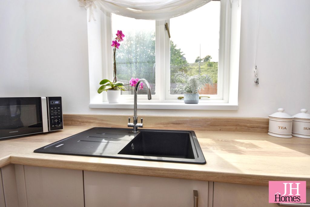 Additional image 11 of 4 bed detached house for saleRiverside Gardens, Barrow-In-Furness, Cumbria LA13