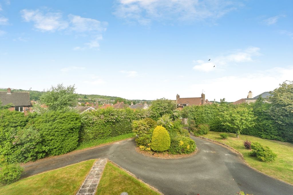 Additional image 2 of 4 bed detached house for salePen-Y-Maes Road, Holywell, Flintshire CH8