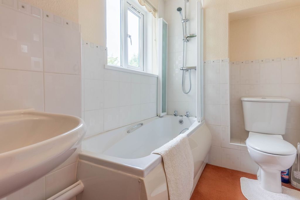 Additional image 3 of 1 bed flat for sale42A Quarry Rigg, Bowness-On-Windermere LA23