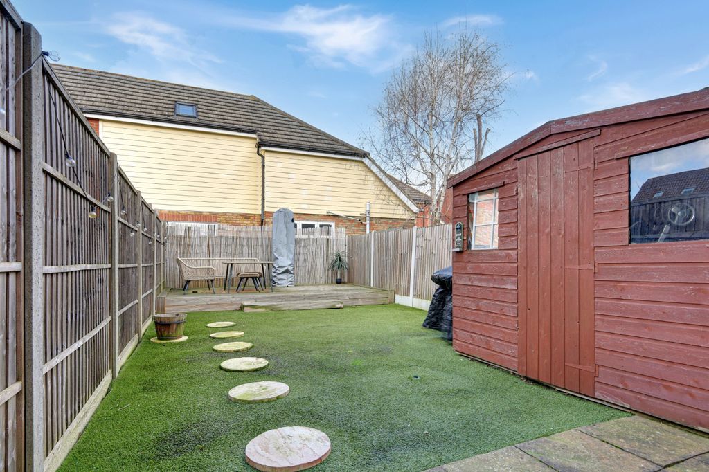 Additional image 19 of 3 bed end terrace house for saleArmath Place, Langdon Hills, Essex SS16