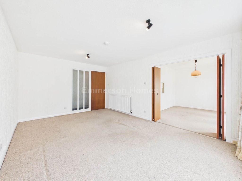 2 bed detached bungalow for saleCormorant Avenue, Houston PA6 photo 3