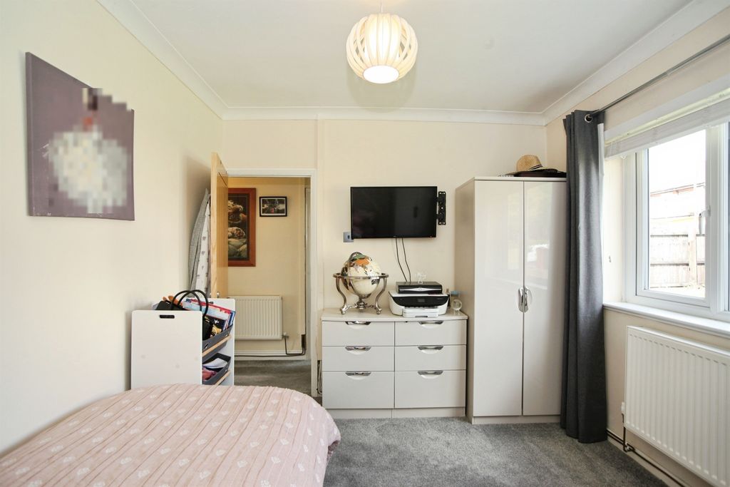 Additional image 14 of 2 bed detached bungalow for saleNantgarw Road, Caerphilly CF83