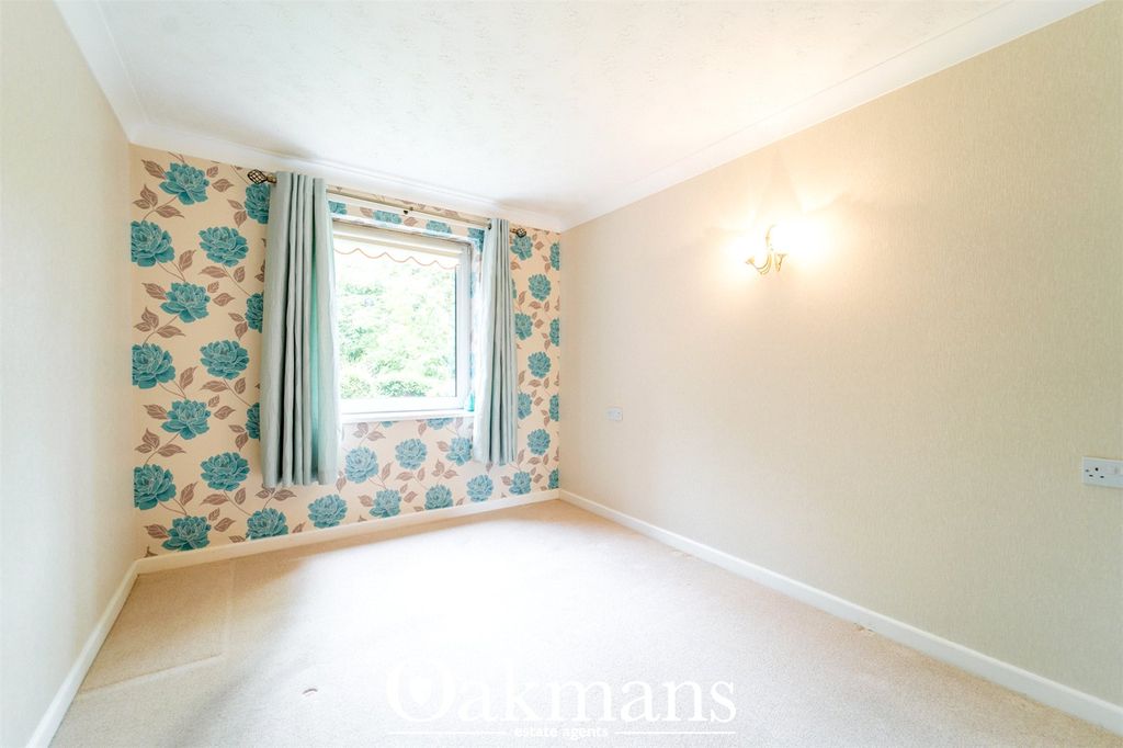 Additional image 8 of 2 bed flat for saleEdnall Lane, Bromsgrove, Worcestershire B60