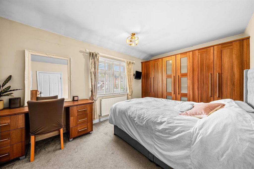 Additional image 13 of 3 bed semi-detached house for saleGarden Close, Addlestone KT15
