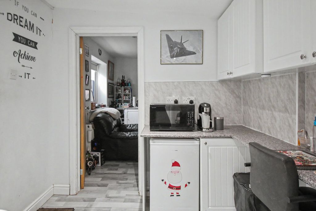 Additional image 24 of 3 bed bungalow for saleSecond Avenue, Caerphilly CF83