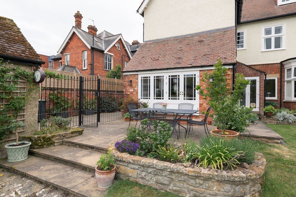 Additional image 29 of 7 bed detached house for saleKimbolton Road, Bedford MK40