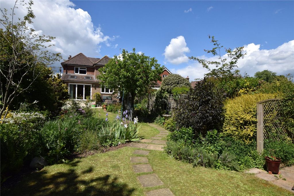 Additional image 31 of 3 bed detached house for saleChawton Park Road, Alton, Hampshire GU34