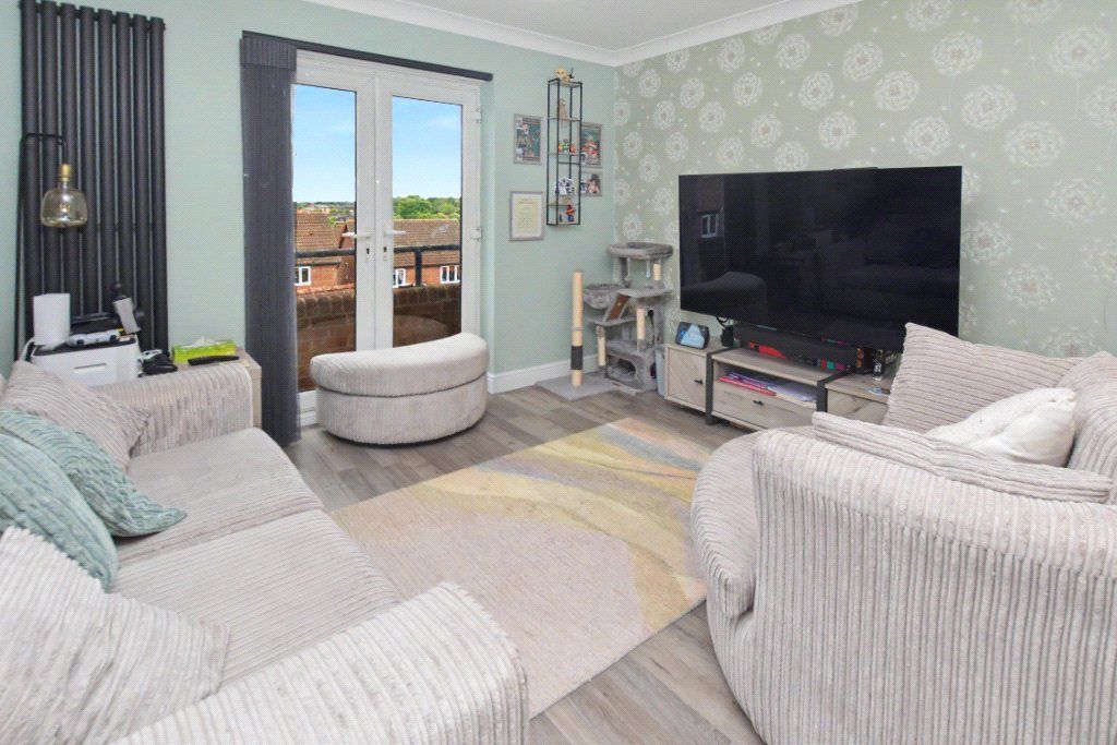 Additional image 2 of 2 bed flat for saleSaxstead Rise, Leeds, West Yorkshire LS12