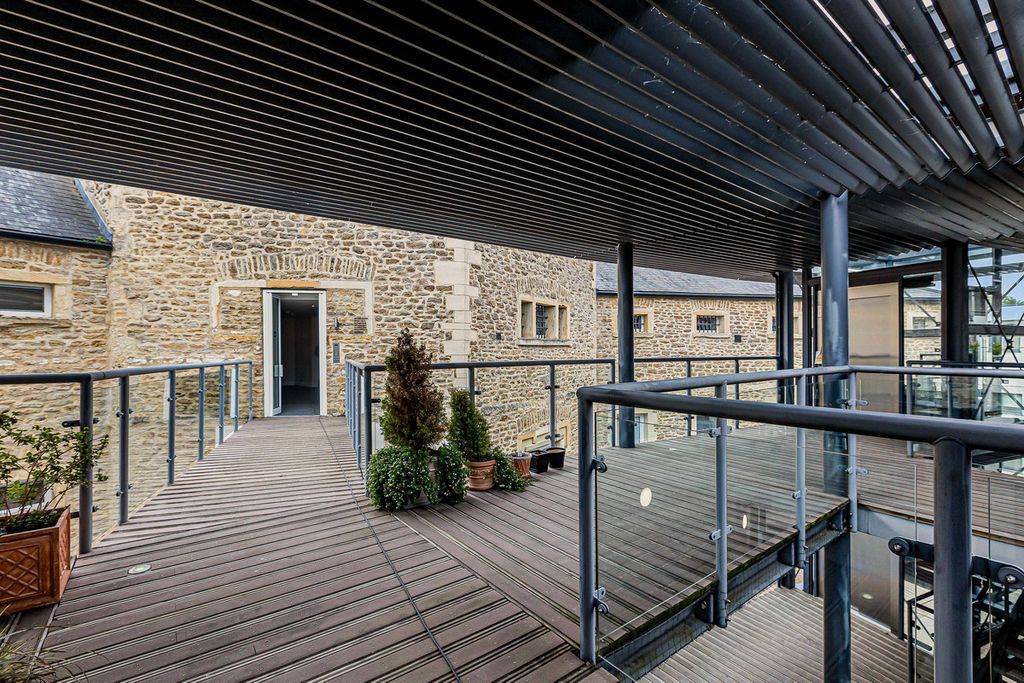 Additional image 7 of 2 bed flat for saleThe Old Gaol, Abingdon OX14