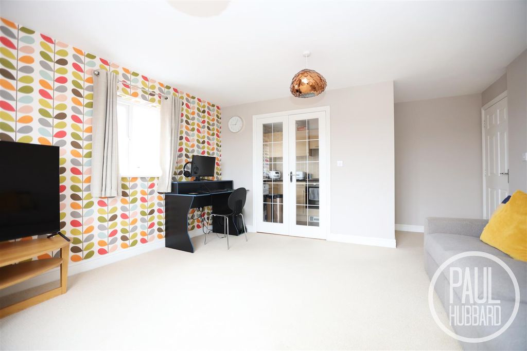 Additional image 6 of 2 bed flat for saleKillick Crescent, Carlton Colville, Lowestoft NR33