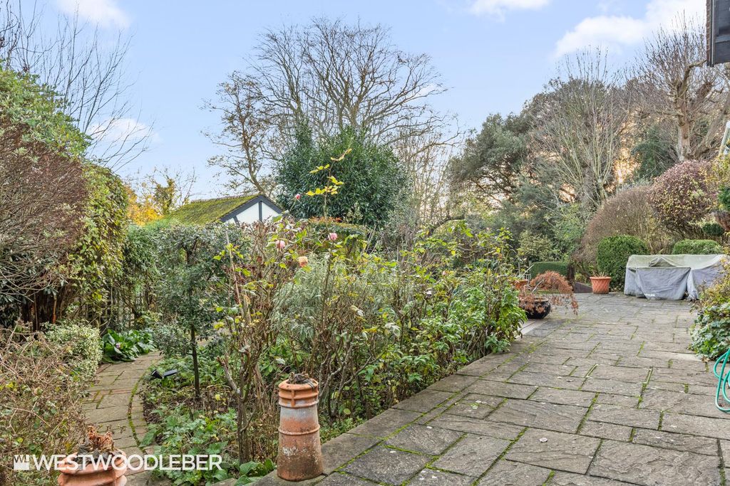 Additional image 43 of 4 bed detached house for saleStation Road, Broxbourne EN10