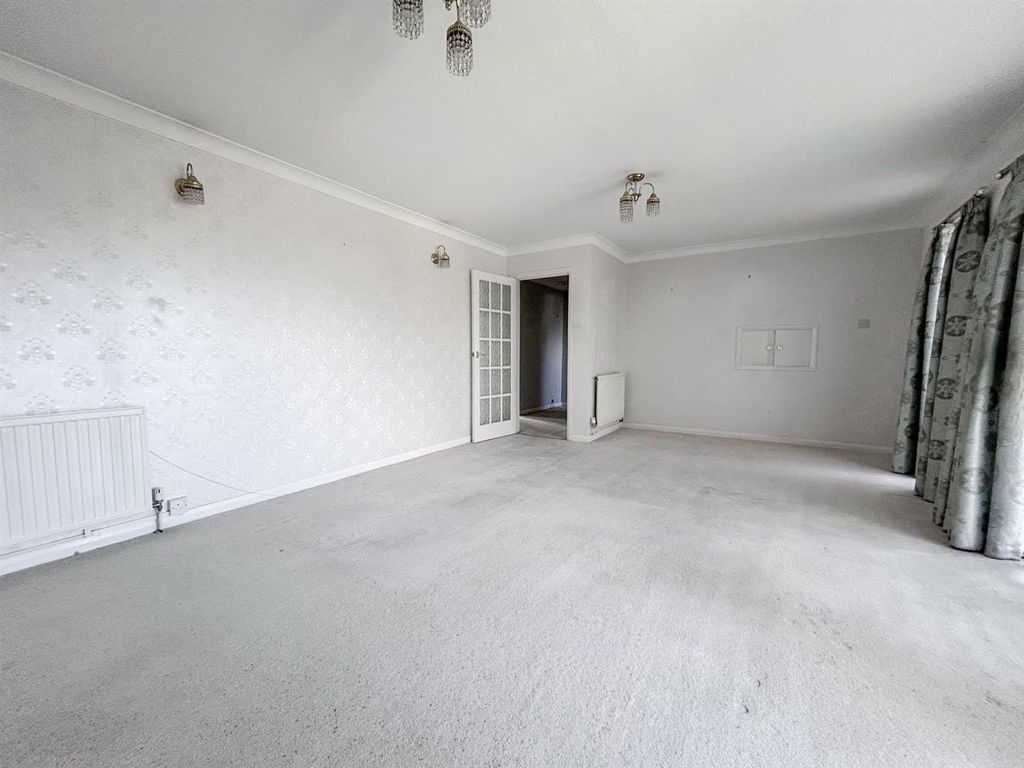 Additional image 5 of 2 bed flat for saleBuckhurst Road, Bexhill-On-Sea TN40